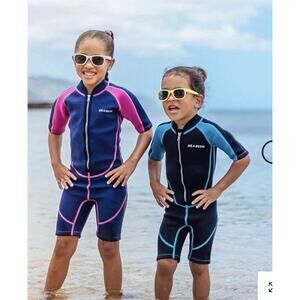 Seaskin Kids Shorty Wetsuit Size 8Diving Surfing Suit Neoprene Black Teal NEW